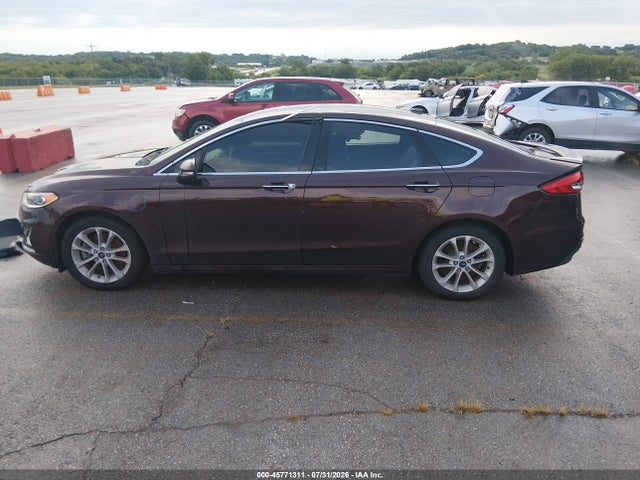 2019 Ford Fusion Energi Titanium მანქანა იყიდება აუქციონზე, vin: 3FA6P0SU7KR258613, აუქციონის ნომერი: 45771311