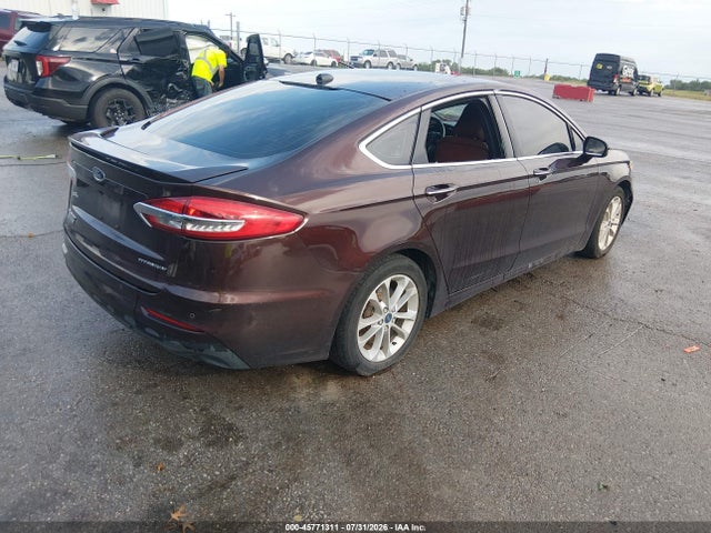 2019 Ford Fusion Energi Titanium მანქანა იყიდება აუქციონზე, vin: 3FA6P0SU7KR258613, აუქციონის ნომერი: 45771311