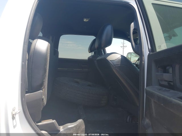 45771318 :رقم المزاد ، 3C7WRTCJXNG200203 vin ، 2022 Ram 3500 Chassis Tradesman/slt/laramie/limited مزاد بيع