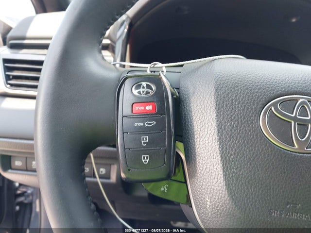 4T1DBADK8SU532648 Toyota CAMRY XSE
