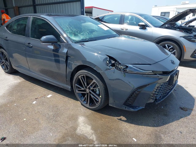 4T1DBADK8SU532648 Toyota CAMRY XSE
