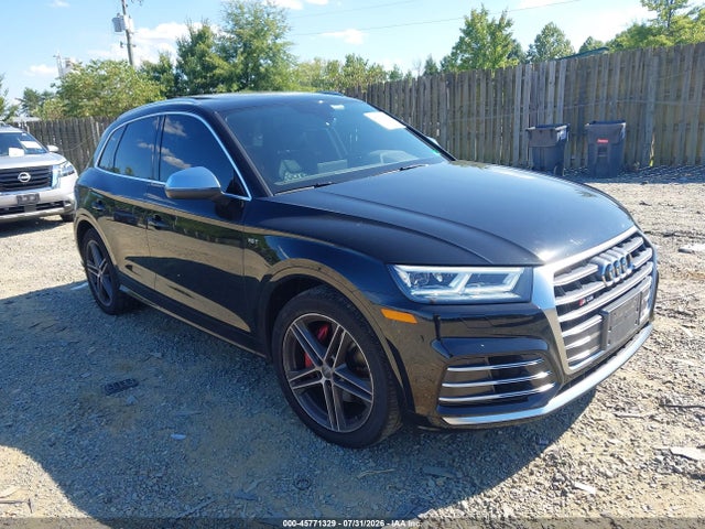 45771329 :رقم المزاد ، WA1A4AFY9J2043148 vin ، 2018 Audi Sq5 3.0t Premium Plus مزاد بيع