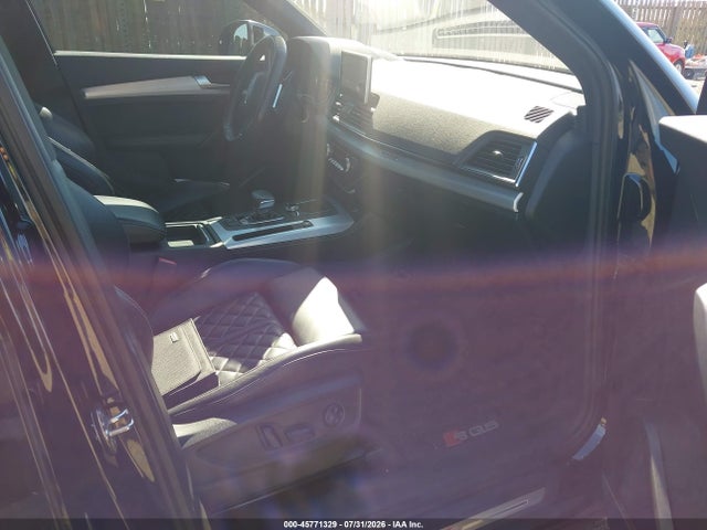 45771329 :رقم المزاد ، WA1A4AFY9J2043148 vin ، 2018 Audi Sq5 3.0t Premium Plus مزاد بيع
