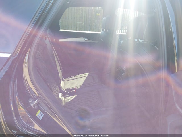 45771329 :رقم المزاد ، WA1A4AFY9J2043148 vin ، 2018 Audi Sq5 3.0t Premium Plus مزاد بيع
