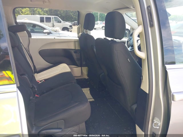 Aukcja sprzedaży 2017 Chrysler Pacifica Touring Plus, vin: 2C4RC1BG0HR745671, numer aukcji: 45771404