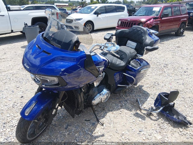 56KLDHRR1P3423092 INDIAN MOTORCYCLE CO. Pursuit Limited With Premium Package