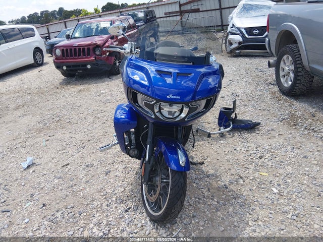 56KLDHRR1P3423092 INDIAN MOTORCYCLE CO. Pursuit Limited With Premium Package