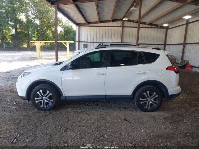 Toyota RAV4 LE 2016 JTMZFREV9GJ082751 Image 14