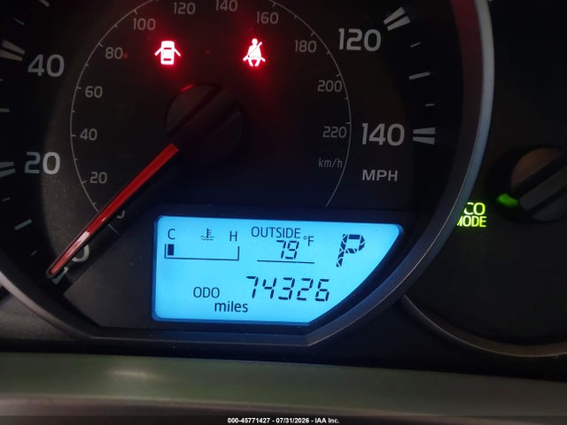 Toyota RAV4 LE 2016 JTMZFREV9GJ082751 Image 15
