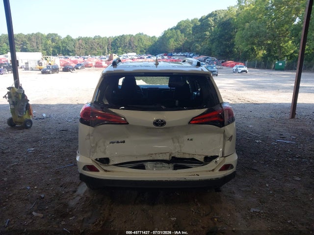 Toyota RAV4 LE 2016 JTMZFREV9GJ082751 Image 16