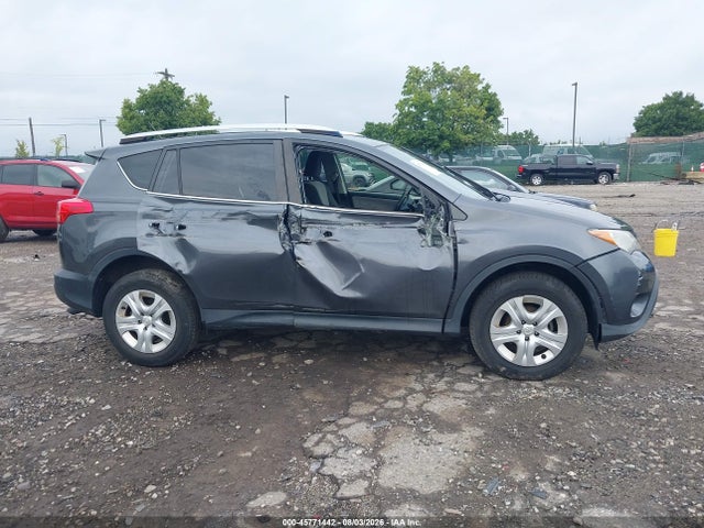 Toyota RAV4 LE 2015 JTMBFREVXFD151509 Image 13