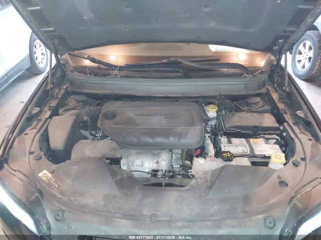 2020 Jeep Cherokee Latitude 4x4 მანქანა იყიდება აუქციონზე, vin: 1C4PJMCB9LD645663, აუქციონის ნომერი: 45771443