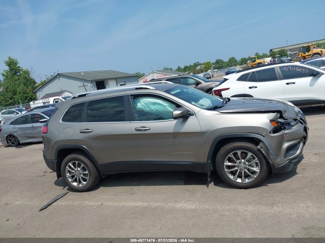 45771476 :رقم المزاد ، 1C4PJLLXXKD243588 vin ، 2019 Jeep Cherokee Latitude Plus Fwd مزاد بيع