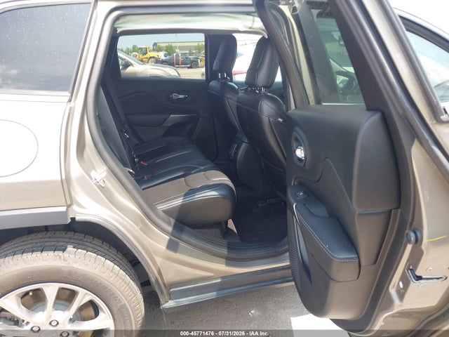 45771476 :رقم المزاد ، 1C4PJLLXXKD243588 vin ، 2019 Jeep Cherokee Latitude Plus Fwd مزاد بيع