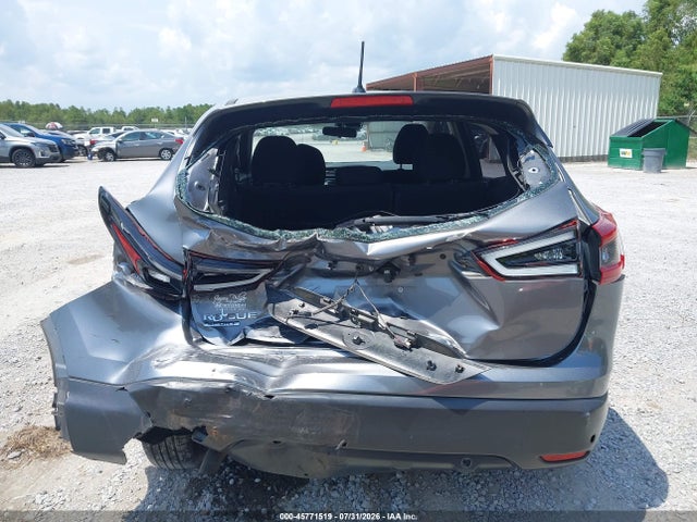 JN1BJ1AV9MW303306 Nissan Rogue Sport S Fwd Xtronic Cvt