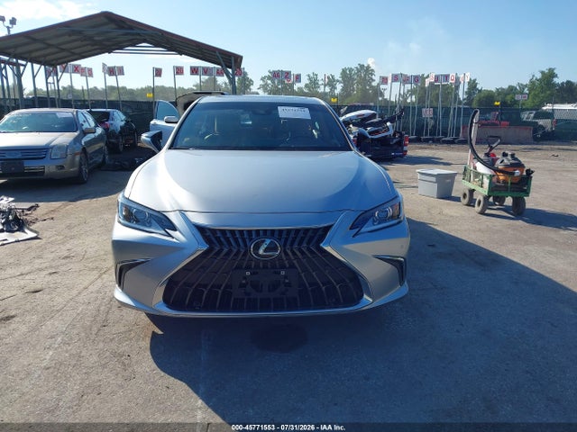 45771553 :رقم المزاد ، 58ADA1C14SU071811 vin ، 2025 Lexus Es 300h مزاد بيع