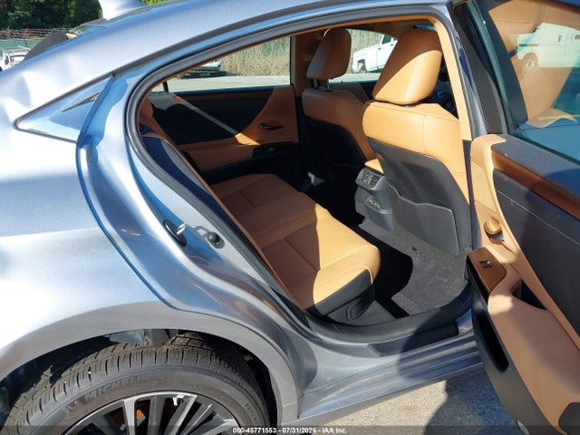 45771553 :رقم المزاد ، 58ADA1C14SU071811 vin ، 2025 Lexus Es 300h مزاد بيع