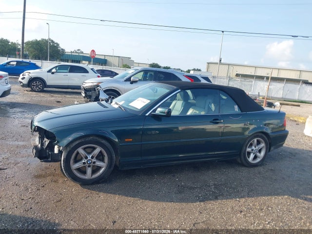 45771560 :رقم المزاد ، WBABS33403PG90220 vin ، 2003 Bmw 325ci مزاد بيع