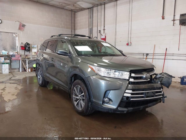Aukcja sprzedaży 2017 Toyota Highlander Xle, vin: 5TDJZRFH9HS405939, numer aukcji: 45771563