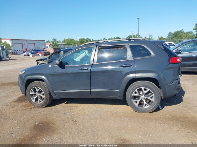 Aukcja sprzedaży 2016 Jeep Cherokee Trailhawk, vin: 1C4PJMBS2GW242121, numer aukcji: 45771568