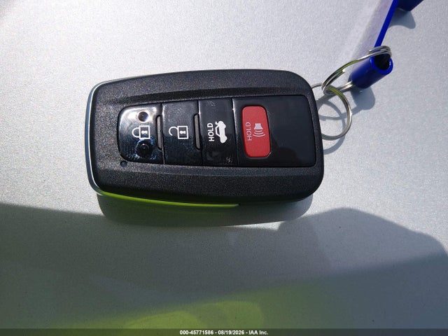 4T1B11HK7JU520610 Toyota CAMRY LE