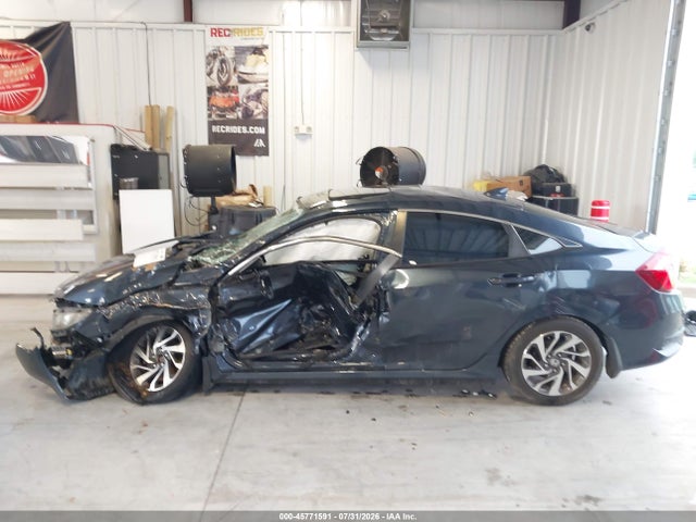 Aukcja sprzedaży 2017 Honda Civic Ex, vin: 19XFC2F76HE011573, numer aukcji: 45771591