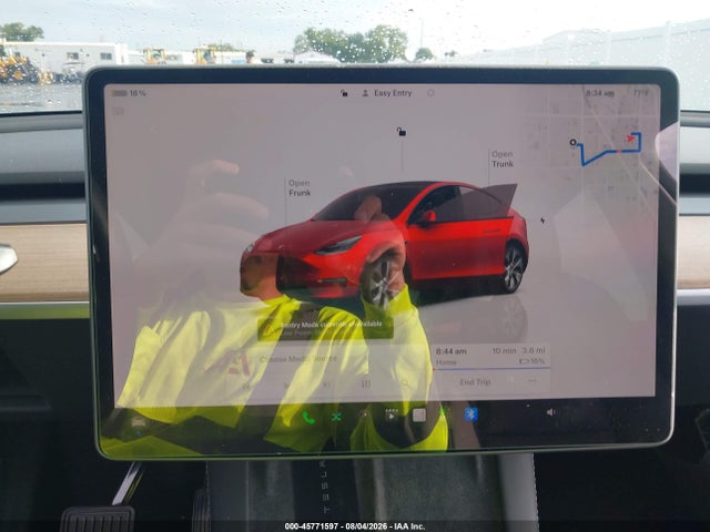 Продаж на аукціоні авто 2023 Tesla Model Y Awd/long Range Dual Motor All-wheel Drive, vin: 7SAYGDEEXPA069526, номер лоту: 45771597
