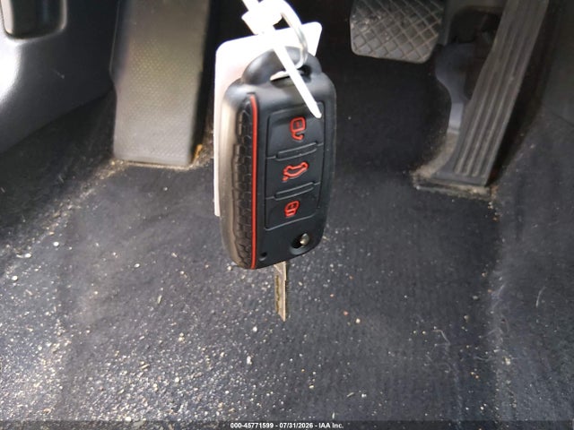 2015 Volkswagen Jetta 1.8t Se მანქანა იყიდება აუქციონზე, vin: 3VWD17AJXFM316815, აუქციონის ნომერი: 45771599