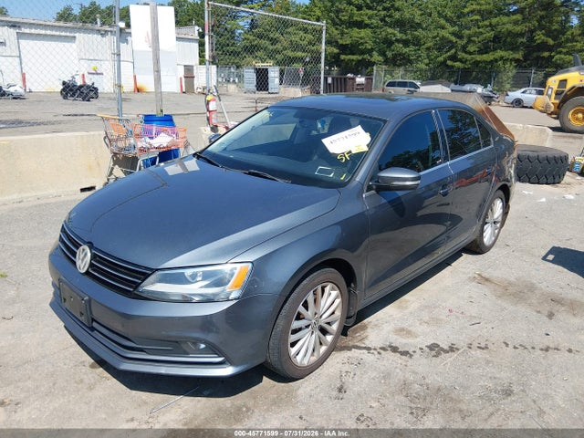 2015 Volkswagen Jetta 1.8t Se მანქანა იყიდება აუქციონზე, vin: 3VWD17AJXFM316815, აუქციონის ნომერი: 45771599