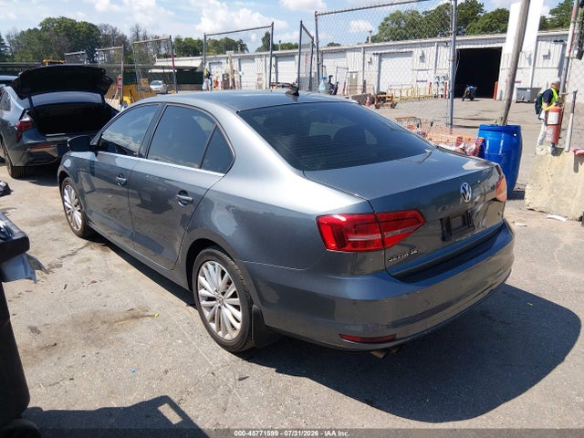 2015 Volkswagen Jetta 1.8t Se მანქანა იყიდება აუქციონზე, vin: 3VWD17AJXFM316815, აუქციონის ნომერი: 45771599
