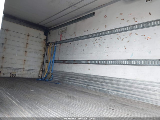 2015 Utility Trailer Mfg Unknown მანქანა იყიდება აუქციონზე, vin: 1UYVS2362FM393403, აუქციონის ნომერი: 45771620