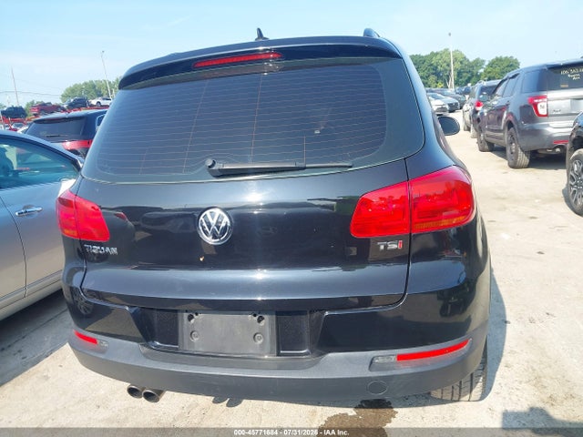 2018 Volkswagen Tiguan Limited 2.0t მანქანა იყიდება აუქციონზე, vin: WVGAV7AX3JK003759, აუქციონის ნომერი: 45771684