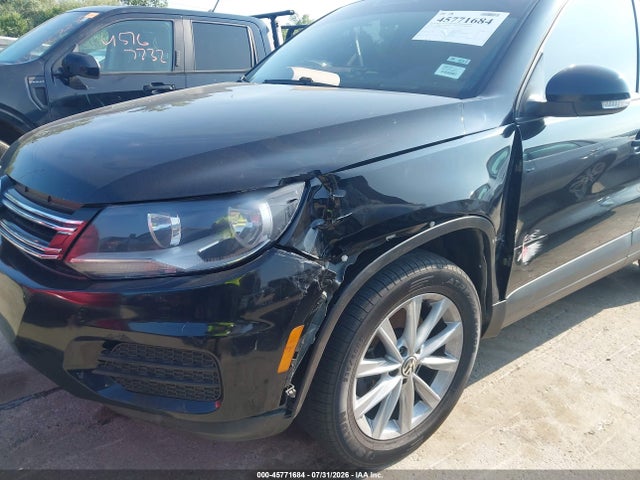 2018 Volkswagen Tiguan Limited 2.0t მანქანა იყიდება აუქციონზე, vin: WVGAV7AX3JK003759, აუქციონის ნომერი: 45771684