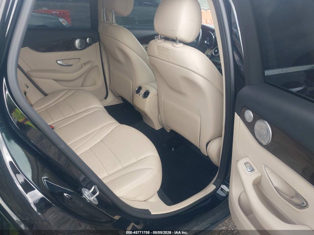 WDC0G4KB6JV074894 Mercedes-Benz Glc 300 4matic