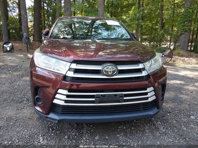 45771733 :رقم المزاد ، 5TDBZRFH4KS960633 vin ، 2019 Toyota Highlander Le مزاد بيع