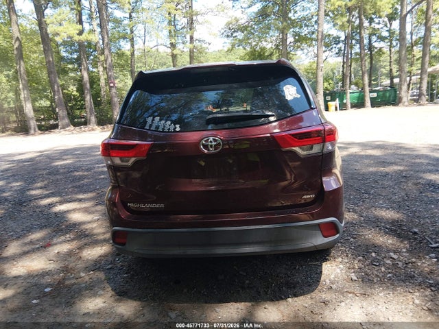 45771733 :رقم المزاد ، 5TDBZRFH4KS960633 vin ، 2019 Toyota Highlander Le مزاد بيع