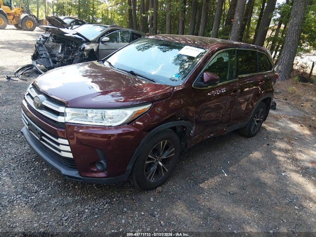 45771733 :رقم المزاد ، 5TDBZRFH4KS960633 vin ، 2019 Toyota Highlander Le مزاد بيع