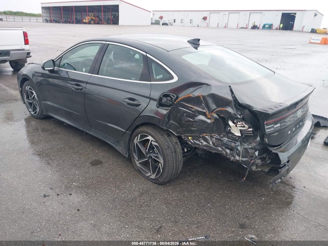 2026 Hyundai Sonata Sel Sport მანქანა იყიდება აუქციონზე, vin: KMHL64JA7TA571392, აუქციონის ნომერი: 45771736