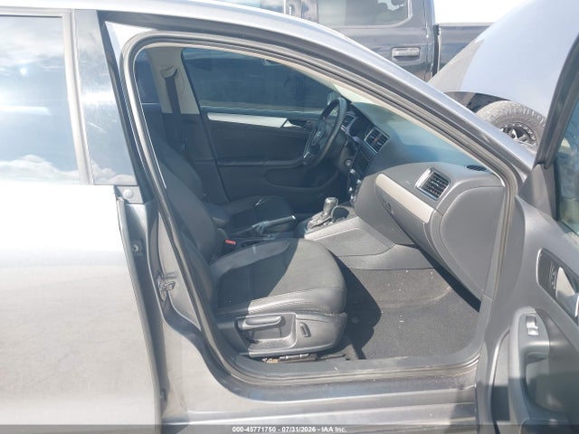 2013 Volkswagen Jetta 2.5l Se მანქანა იყიდება აუქციონზე, vin: 3VWDP7AJ1DM204139, აუქციონის ნომერი: 45771750