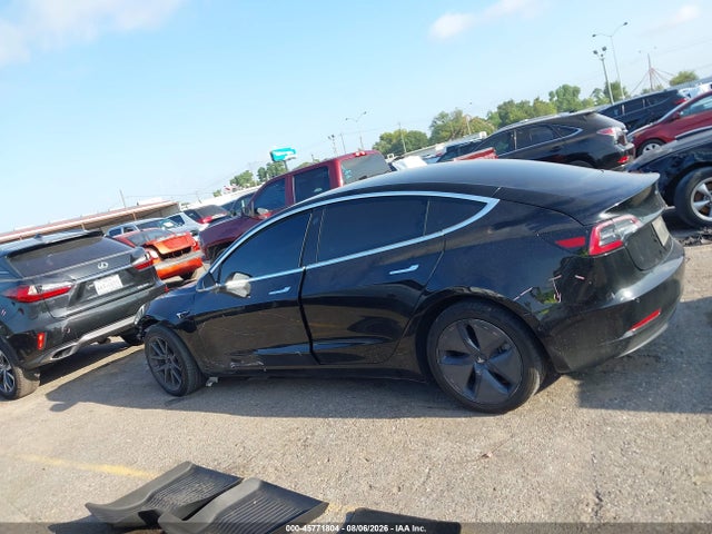 45771804 :رقم المزاد ، 5YJ3E1EB2LF742114 vin ، 2020 Tesla Model 3 Long Range Dual Motor All-wheel Drive مزاد بيع
