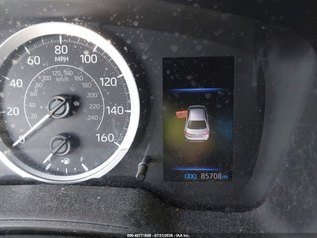 5YFEPMAE9MP180190 Toyota COROLLA LE