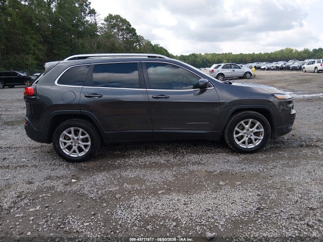 45771917 :رقم المزاد ، 1C4PJLCB8GW171466 vin ، 2016 Jeep Cherokee Latitude مزاد بيع