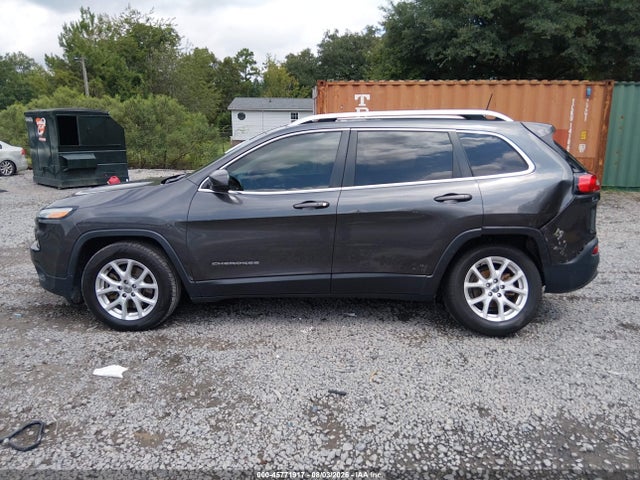 45771917 :رقم المزاد ، 1C4PJLCB8GW171466 vin ، 2016 Jeep Cherokee Latitude مزاد بيع