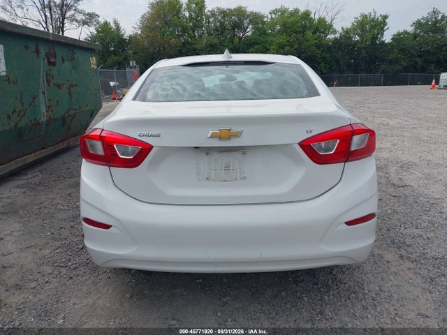 Продажа на аукционе авто 2017 Chevrolet Cruze Lt Auto, vin: 1G1BE5SM2H7234322, номер лота: 45771920