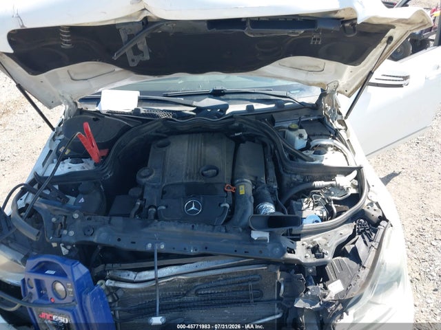 Продажа на аукционе авто 2014 Mercedes-benz C 250 Sport, vin: WDDGF4HB2EA954086, номер лота: 45771983