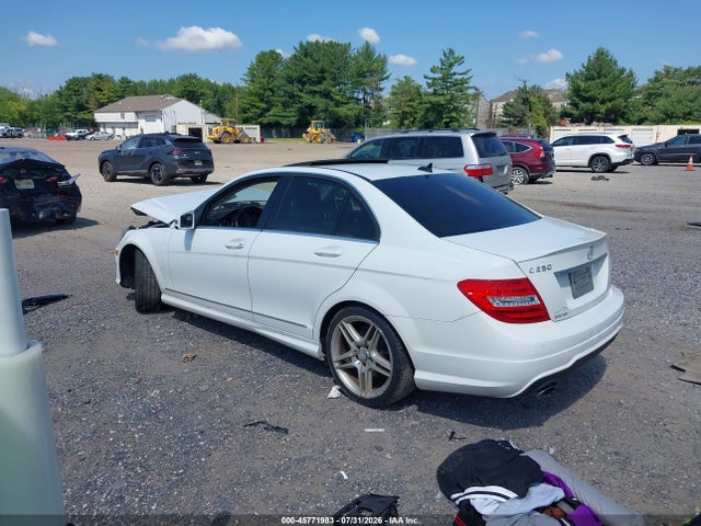 Продажа на аукционе авто 2014 Mercedes-benz C 250 Sport, vin: WDDGF4HB2EA954086, номер лота: 45771983