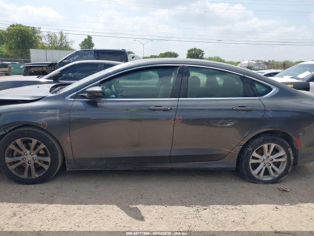 Продажа на аукционе авто 2015 Chrysler 200 Limited, vin: 1C3CCCAB5FN635169, номер лота: 45771986