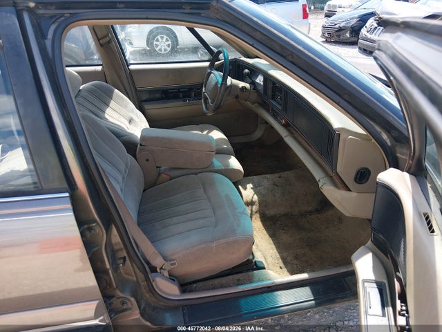 45772042 :رقم المزاد ، 1G4HP52K8XH483710 vin ، 1999 Buick Lesabre Custom مزاد بيع