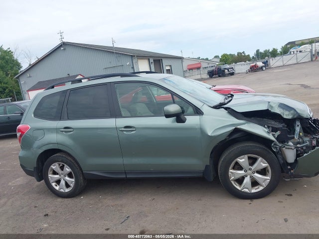 45772063 :رقم المزاد ، JF2SJADC5GH401427 vin ، 2016 Subaru Forester 2.5i Premium مزاد بيع