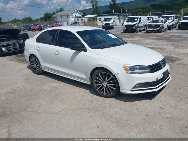 Продаж на аукціоні авто 2016 Volkswagen Jetta 1.8t Sport, vin: 3VWD17AJ7GM224644, номер лоту: 45772110